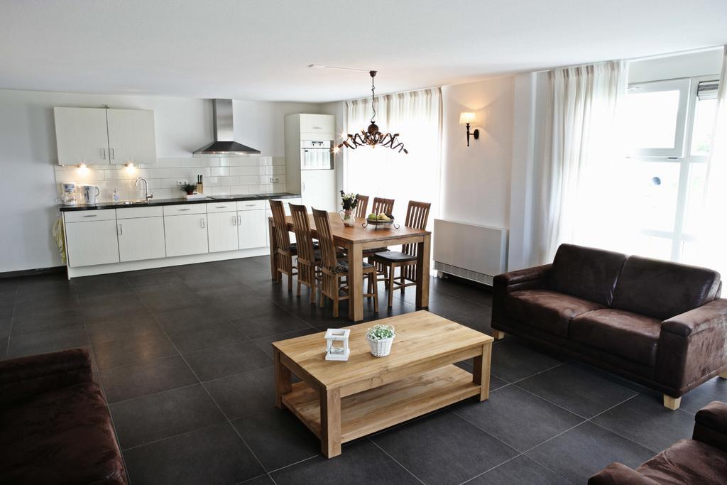 Newhouse Logies Apartment Zevenhoven Room photo